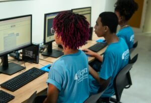 Como uma Lei sancionada em Viamão incentiva o primeiro emprego de jovens na cidade
