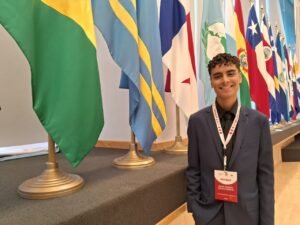Aos 16 anos, estudante de Viamão é premiado em evento internacional da ONU