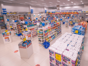 Farmacêuticos poderão prescrever medicamentos tarjados no país; CFM diz que exercício é ilegal