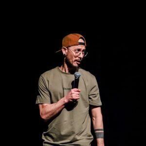 Marcito Castro apresenta seu mais novo show de humor em Viamão