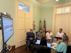 Deputado Bonatto e prefeito Bortoletti buscam celeridade na duplicação da estrada Caminho do Meio