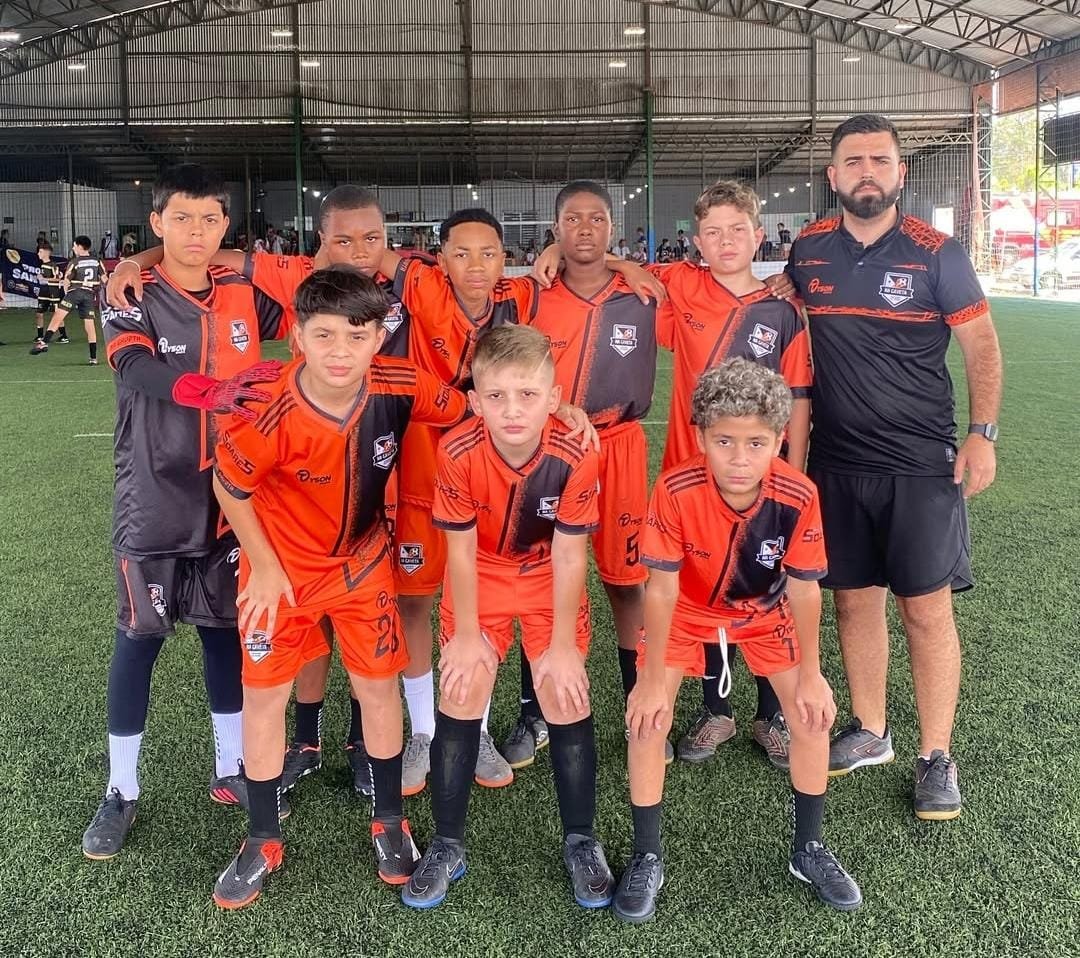 Escolinha de Viamão vai a Gravataí disputar Copa Metropolitana de Futebol e Futsal