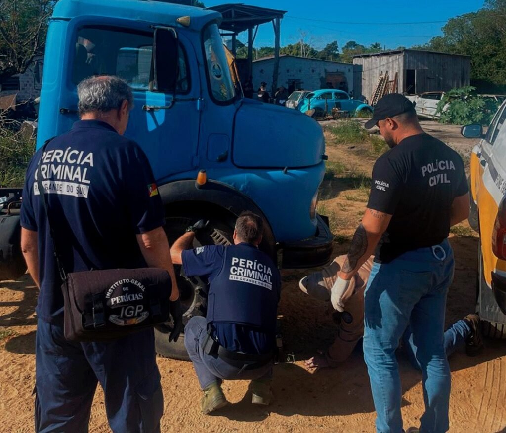 Operação Desmanche apreende 70 toneladas de sucatas em Viamão