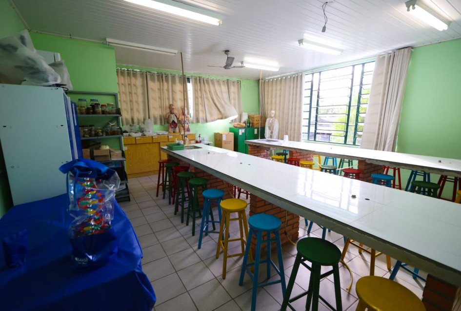 Em Viamão, Escola Setembrina recebe investimentos do Governo do Estado