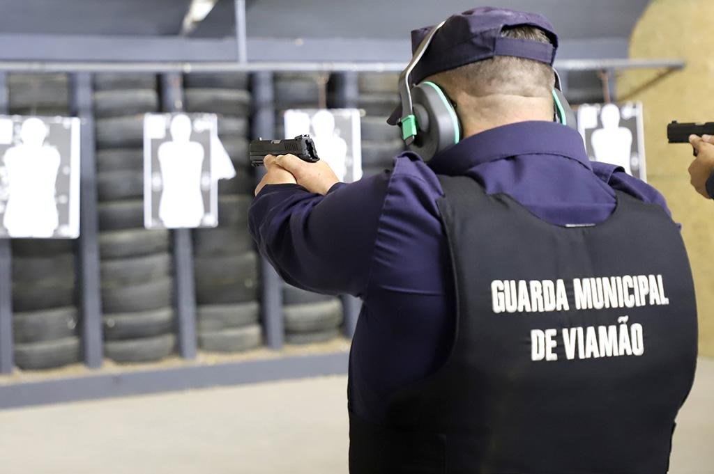 Guarda Municipal de Viamão realiza curso para habilitação de porte de armas de fogo
