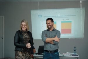 Viamão vai dar prêmio de R$ 4 mil a professores e direção de escola com melhor desempenho em notas