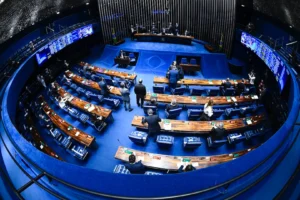 Senado aprova aumento do número de deputados federais para 531