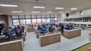 A fim de ensinar sobre a estrutura de um município, Escola de Viamão desenvolve mini cidade
