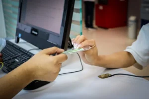 Pioneira no Brasil, plataforma lançada no RS agiliza solicitação da nova Carteira de Identidade Nacional